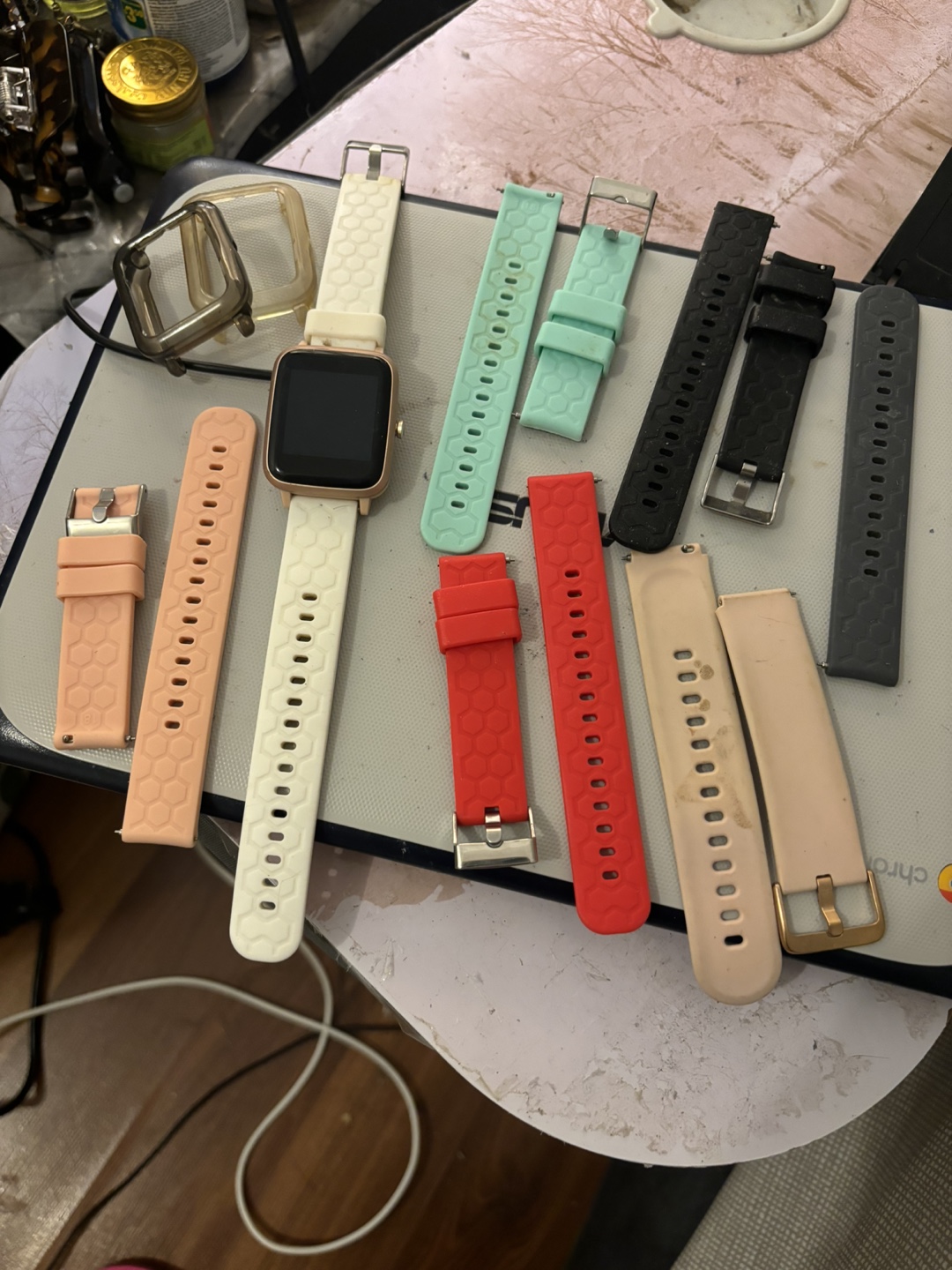 Smartwatch with multiple bands #freecycle