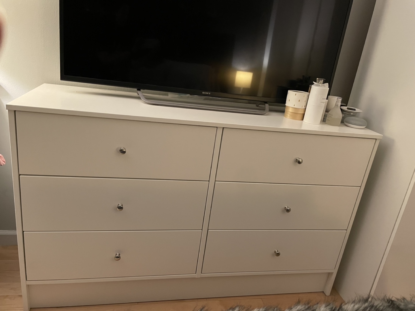 White 6 Drawer Dresser