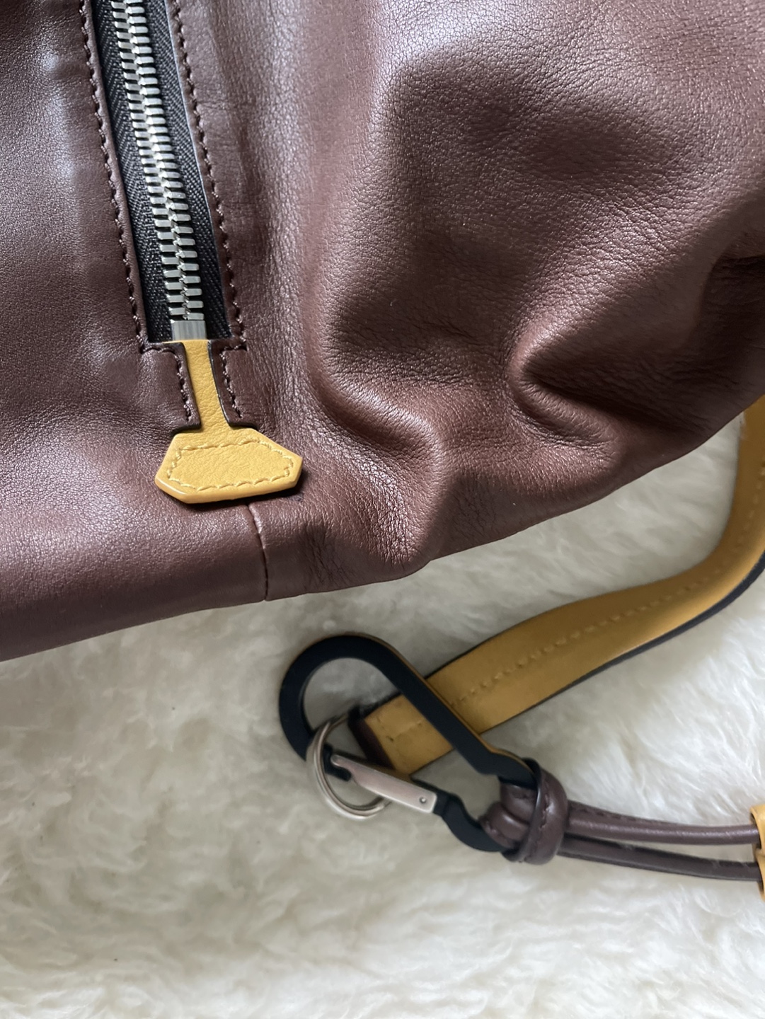 Salvatore Ferragamo Leather Bag - photo 2