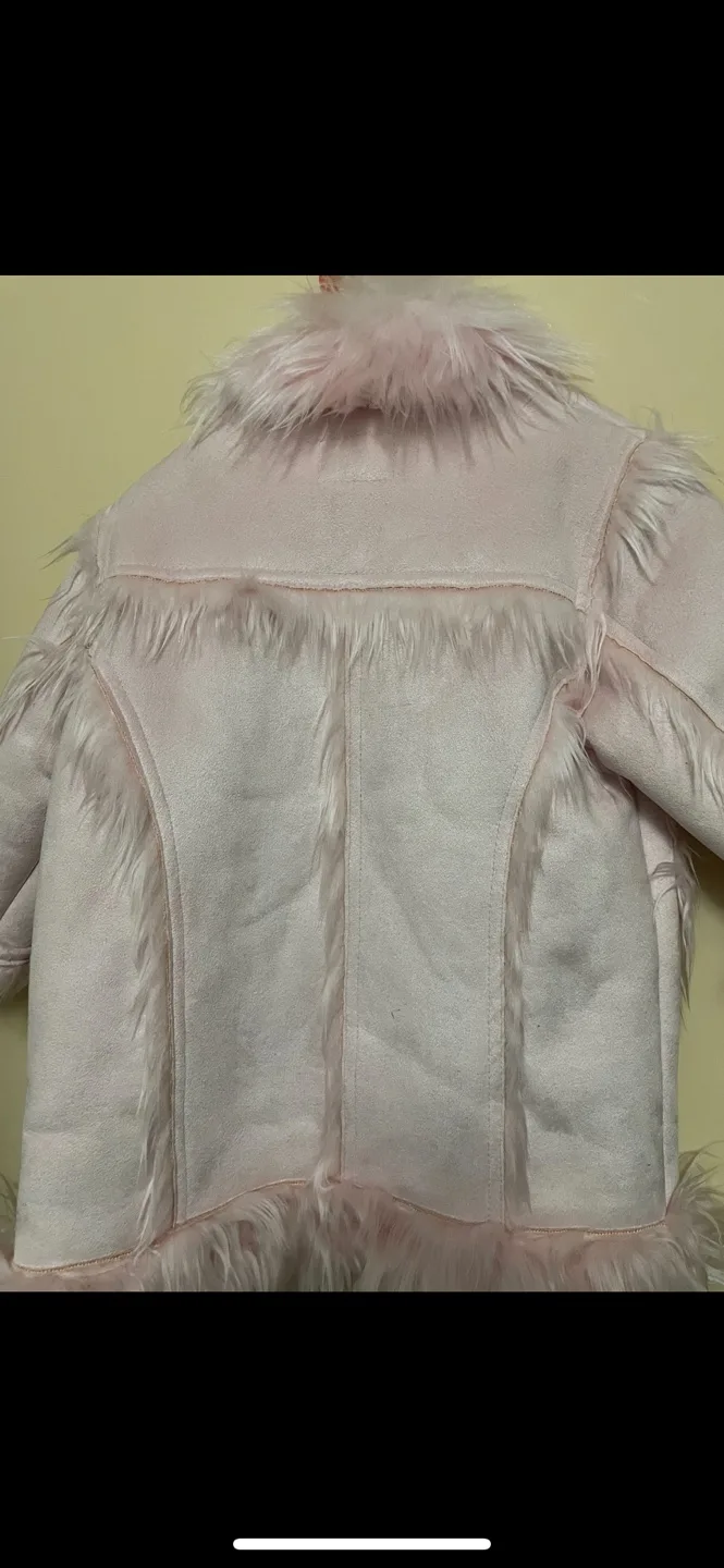 faux fur size 2T image indicator(3)
