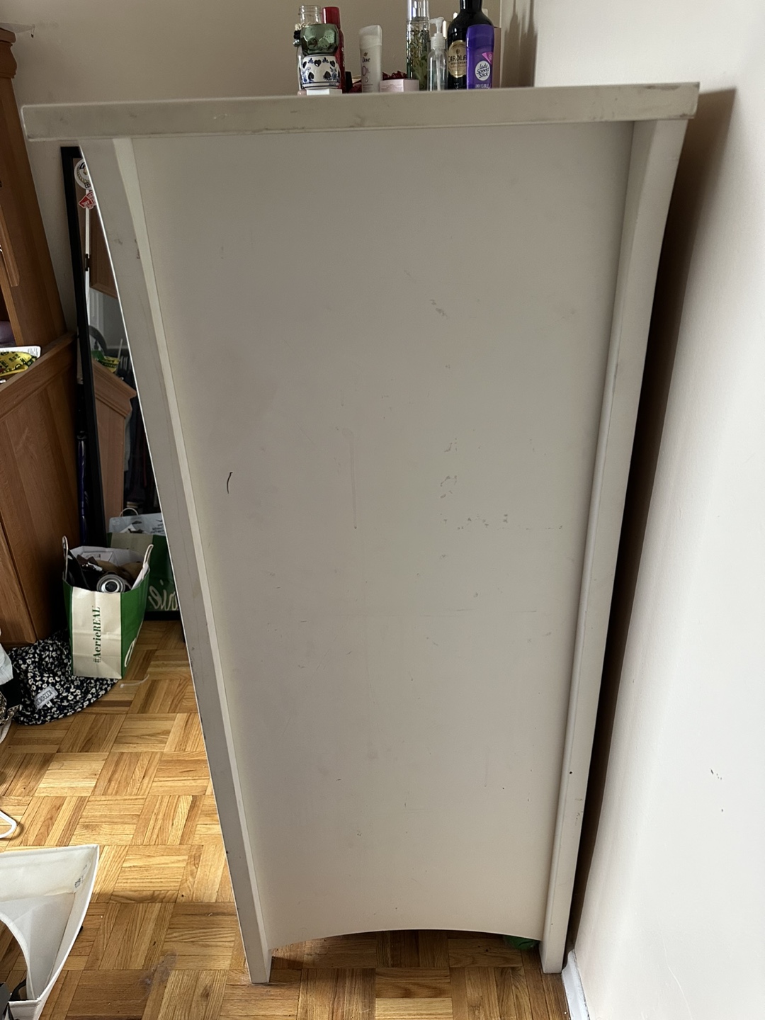 White 5 Drawer Dresser - photo 2