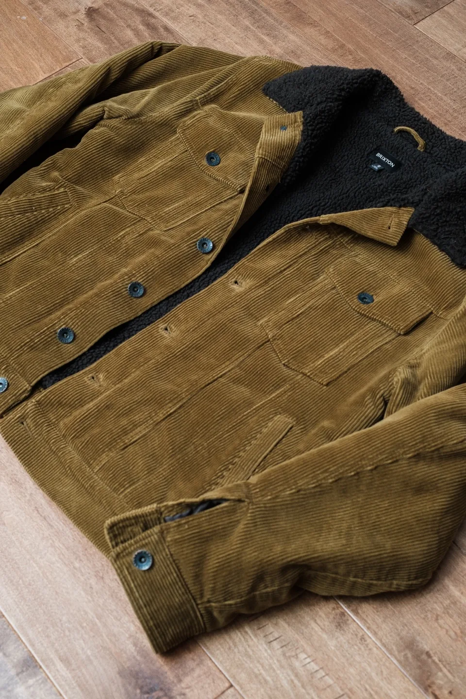 Men's Corduroy Jacket with Sherpa Lining image indicator(4)