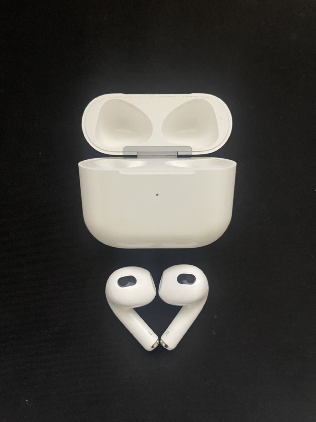Apple AirPods (3rd Generation)