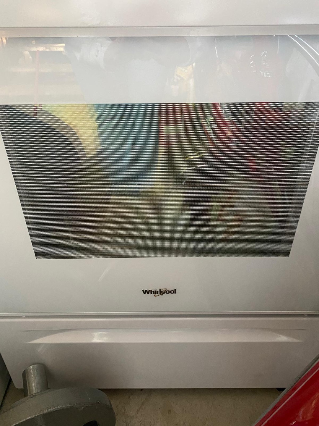 White Whirlpool Electric Stove - photo 2