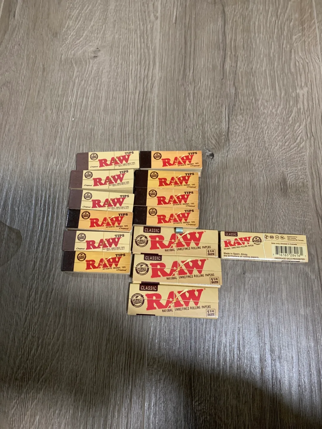 RAW Rolling Papers and Tips image indicator(5)