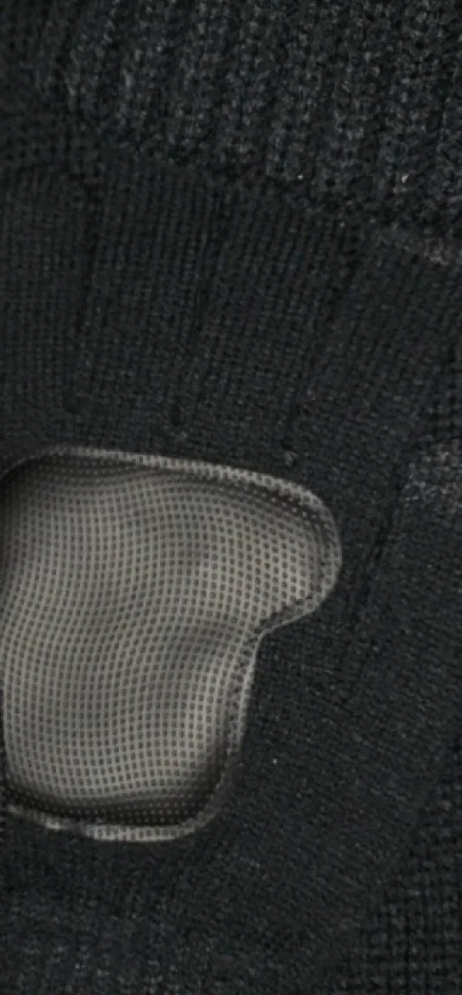 Winter Set - Hat, Scarf, and Touchscreen Gloves -NEW image indicator(4)