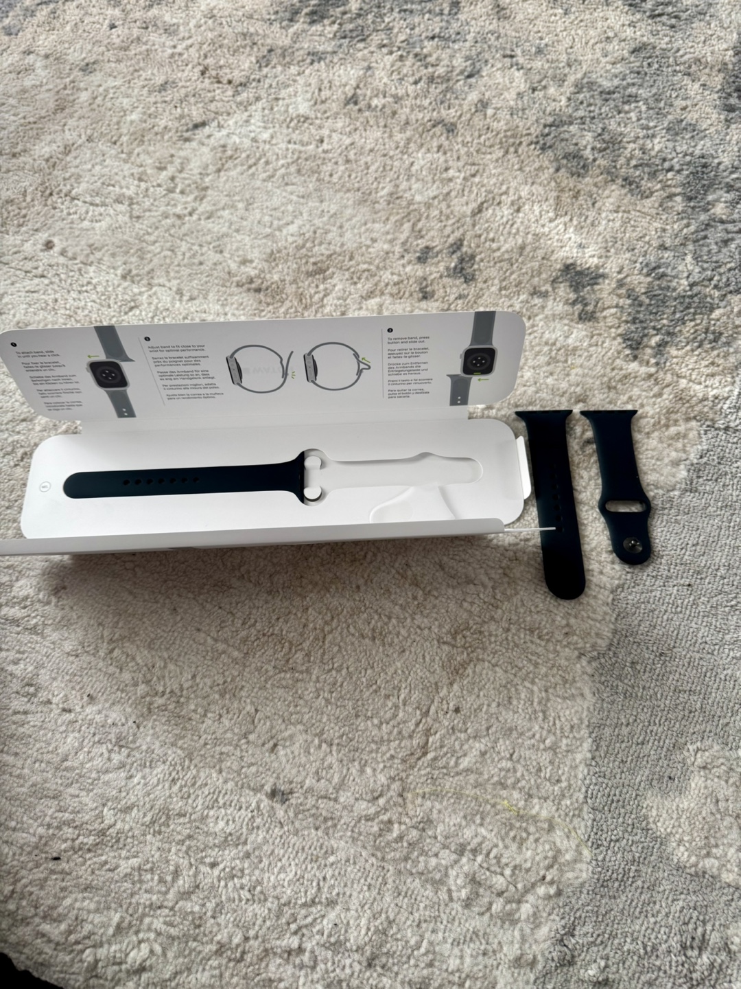 Apple Watch SE 44MM GPS - Mint condition - photo 3