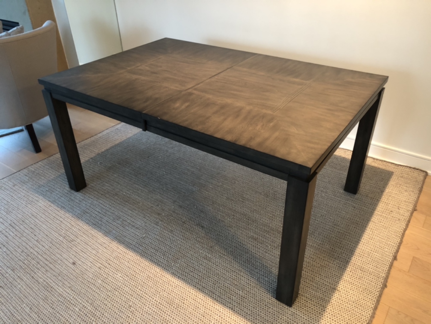 Extendable Dining Table - photo 4