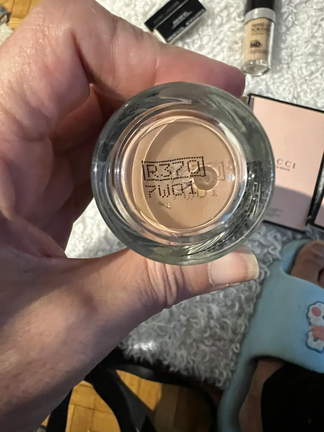 Make Up For Ever Ultra HD Invisible Cover Foundation image indicator(5)