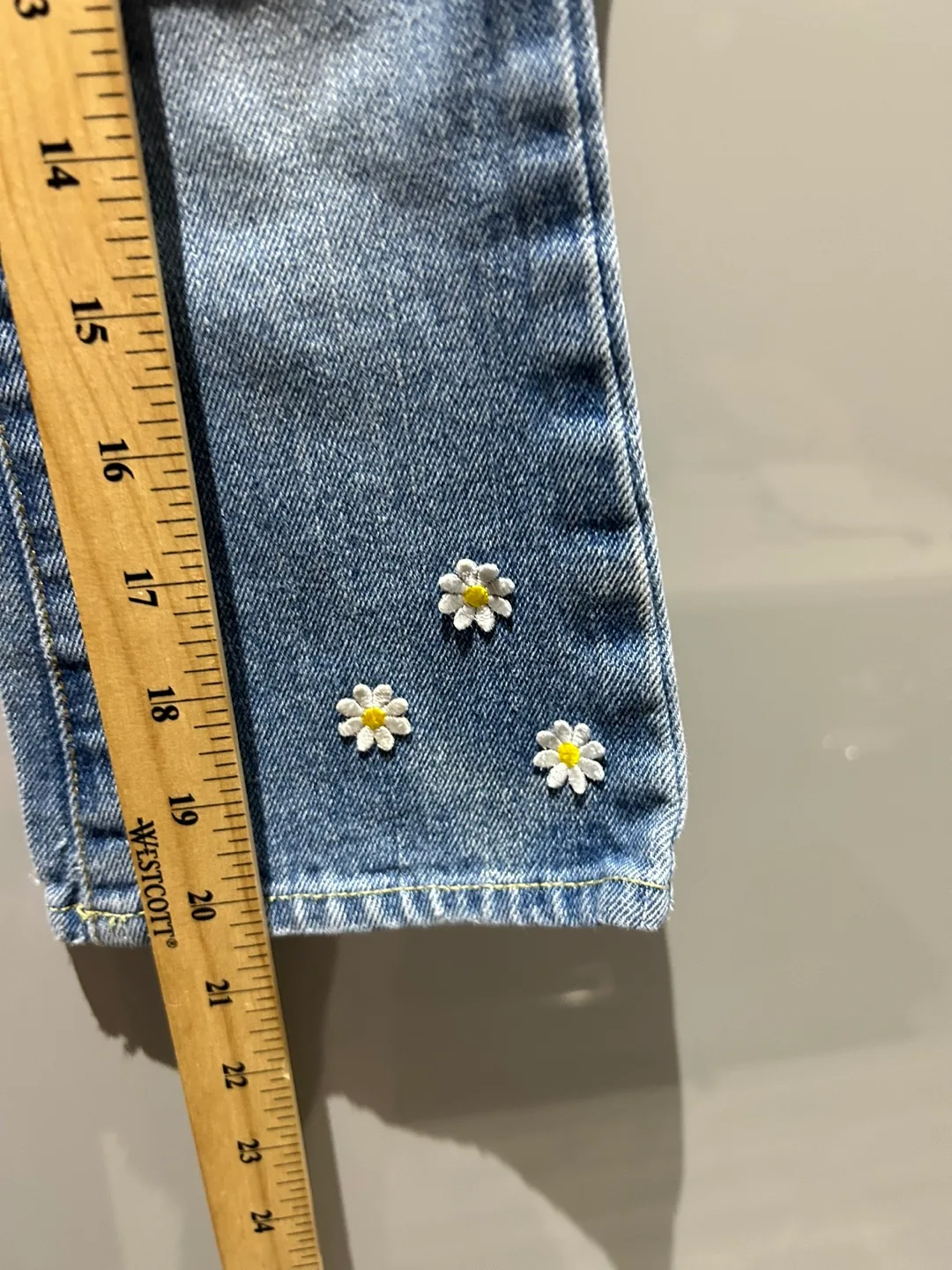 Levi's Kids Flare Jeans Size 3T image indicator(7)