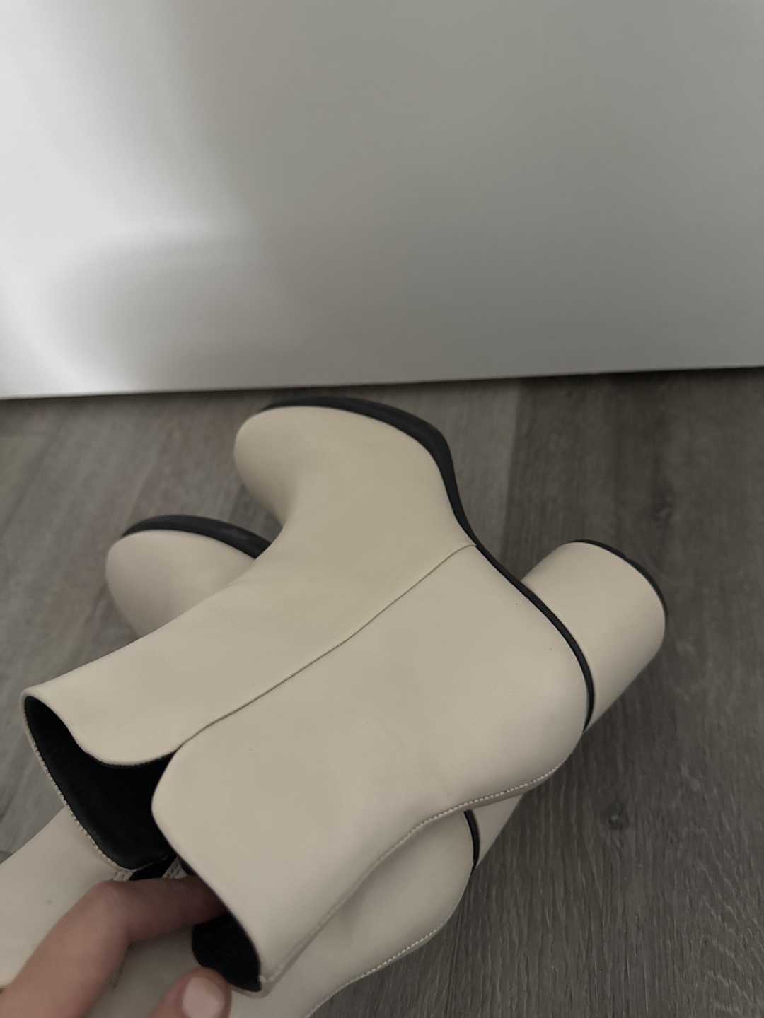 ECCO White Leather Ankle Boots - photo 3