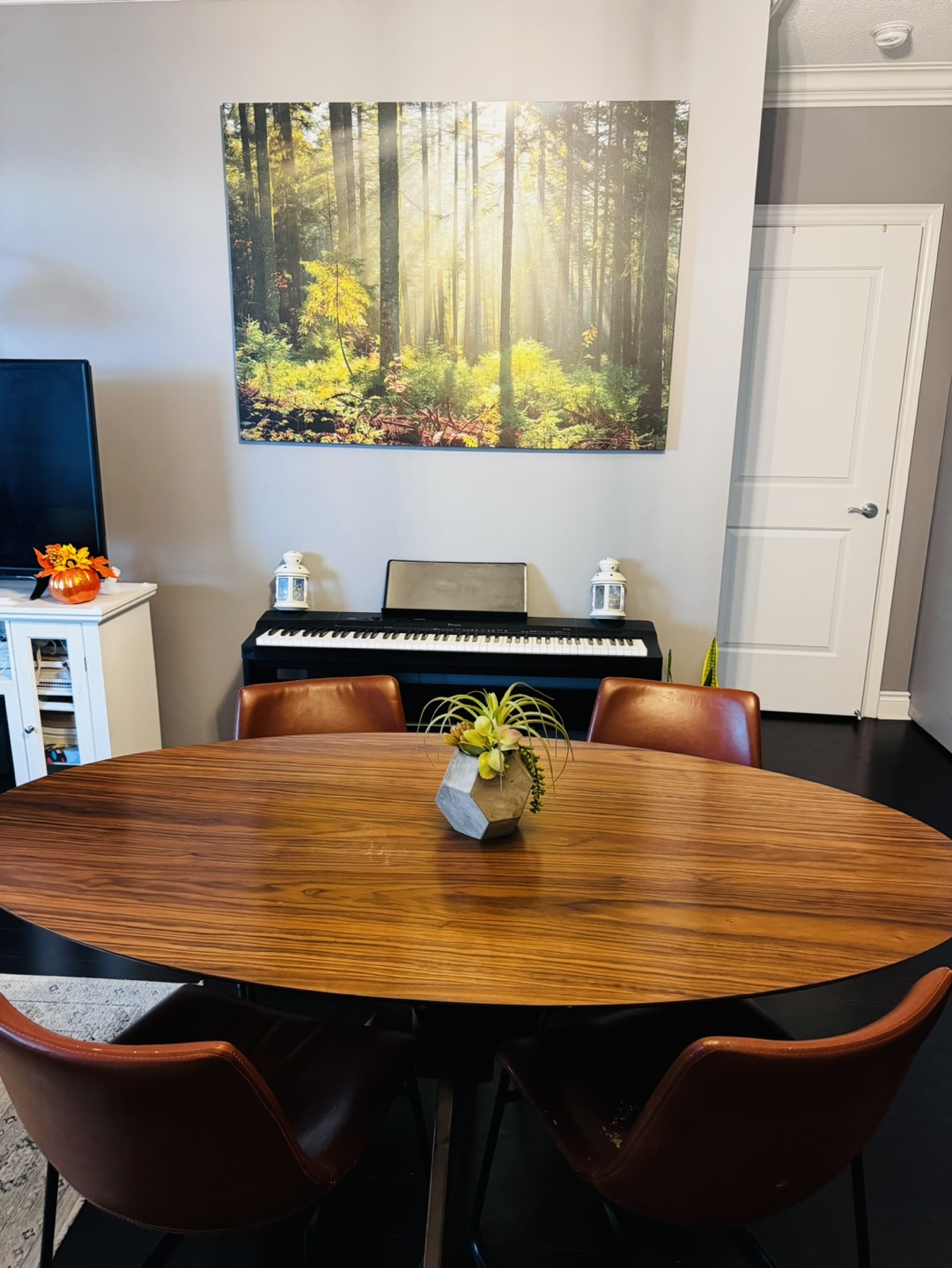 Conan Oval Dining Table for 4- Walnut