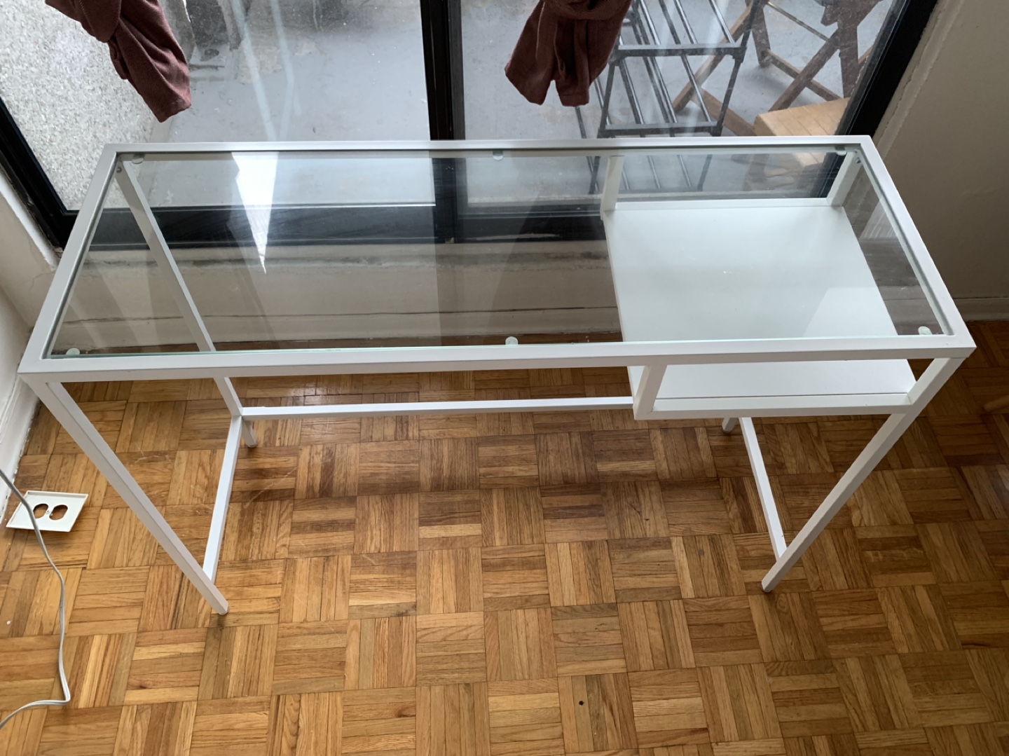 IKEA VITTSJÖ Table #freecycle - photo 2