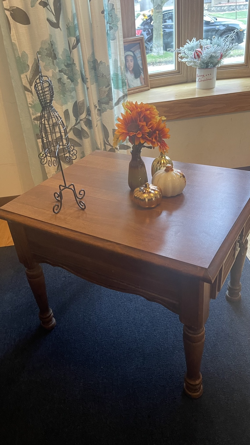 Vintage End Table With Drawer Check mor picture - photo 3