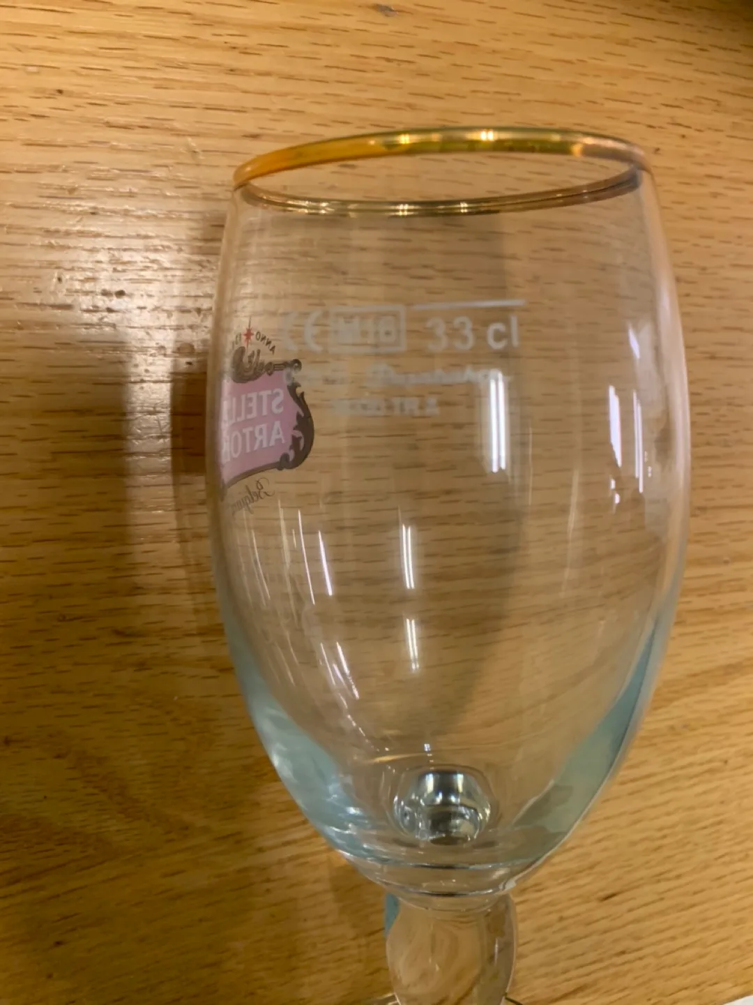 Set of 6 Stella Artois Beer Glasses image indicator(3)