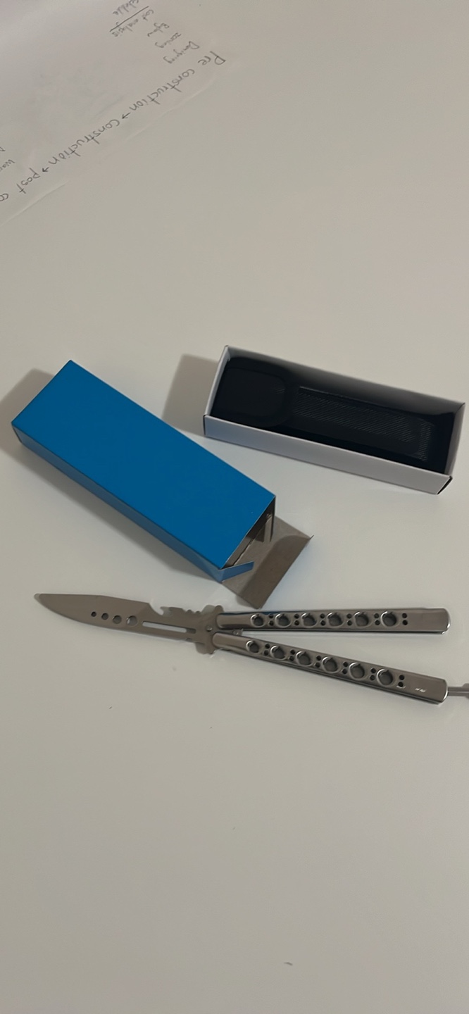 Brand new balisong 30$