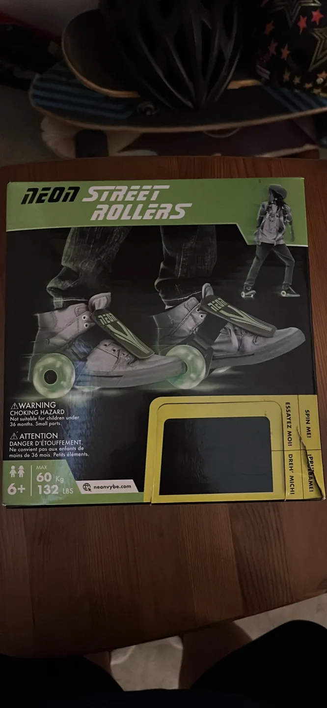 Neon Street Rollers 40$ image indicator(3)