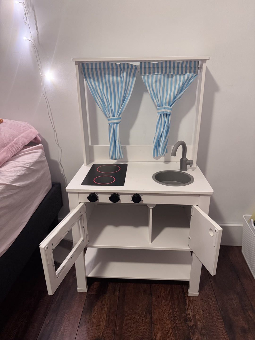 Kid's Play Kitchen - photo 3