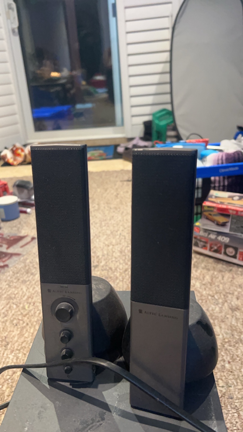Altec Lansing VS4121 2.1 Speaker System - photo 5