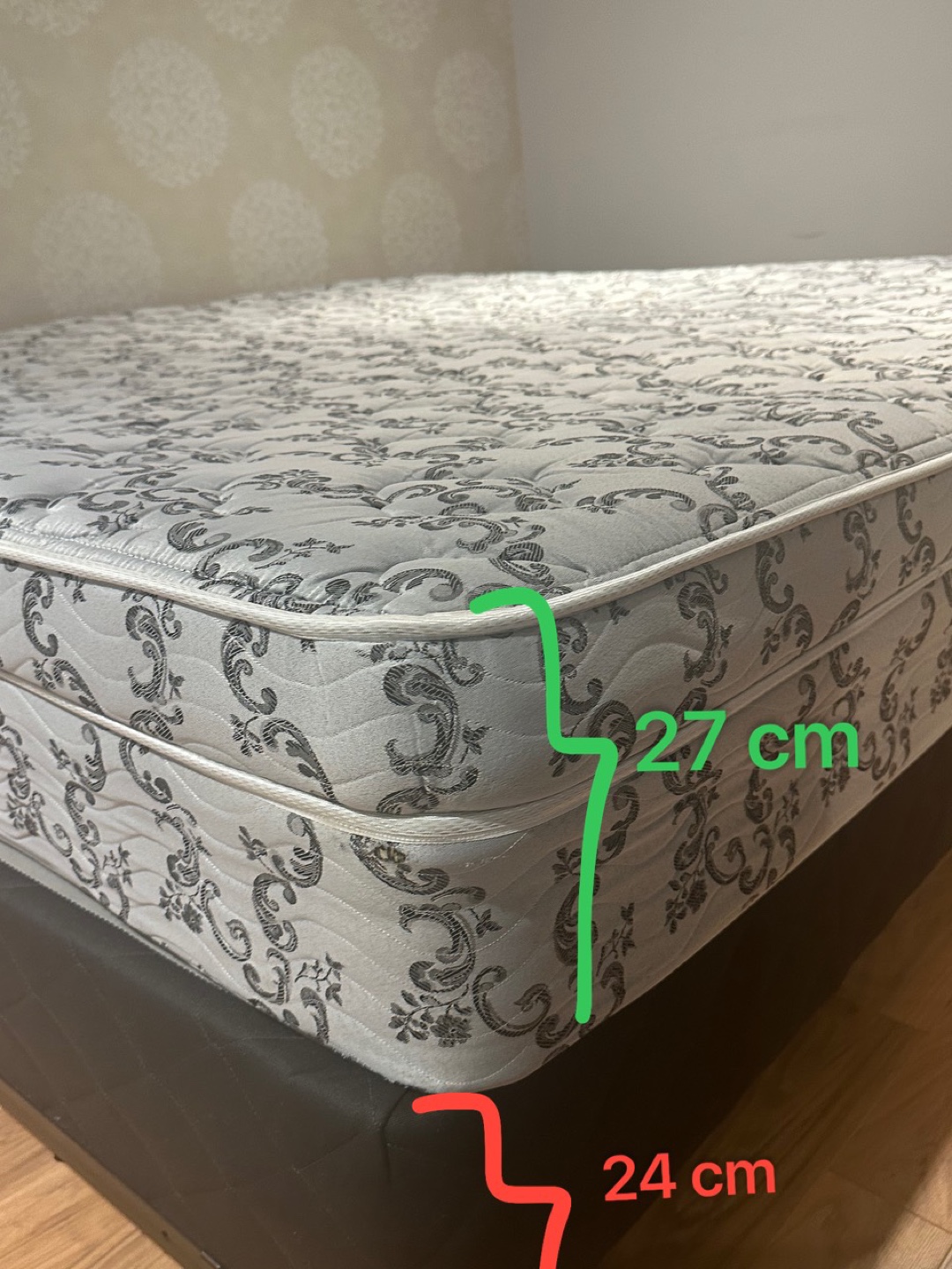 Queen Mattress and Boxspring Set - photo 3