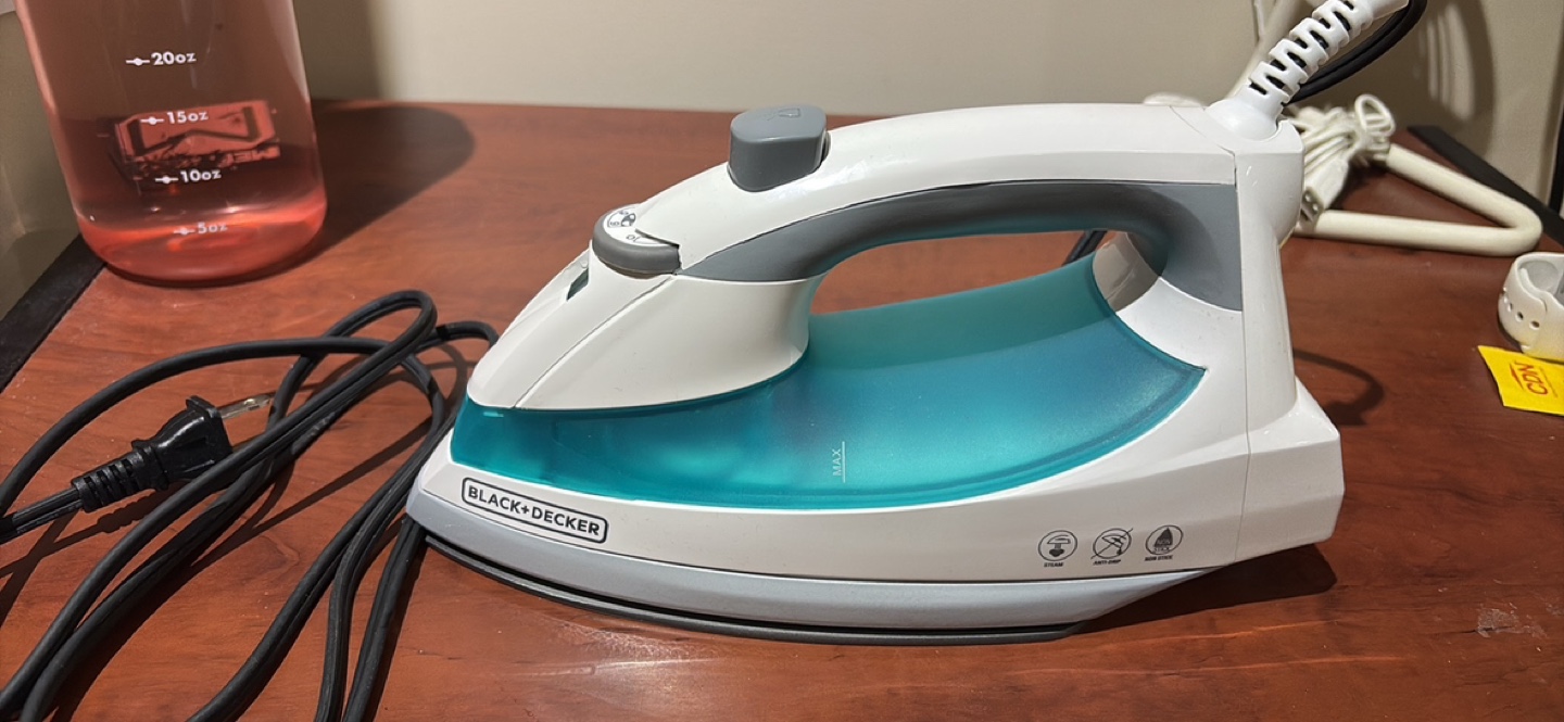 Black+Decker Iron