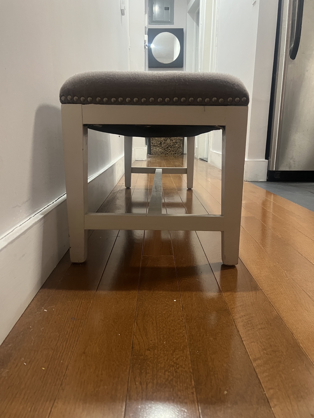 White Bench with Gray Upholstery - photo 3