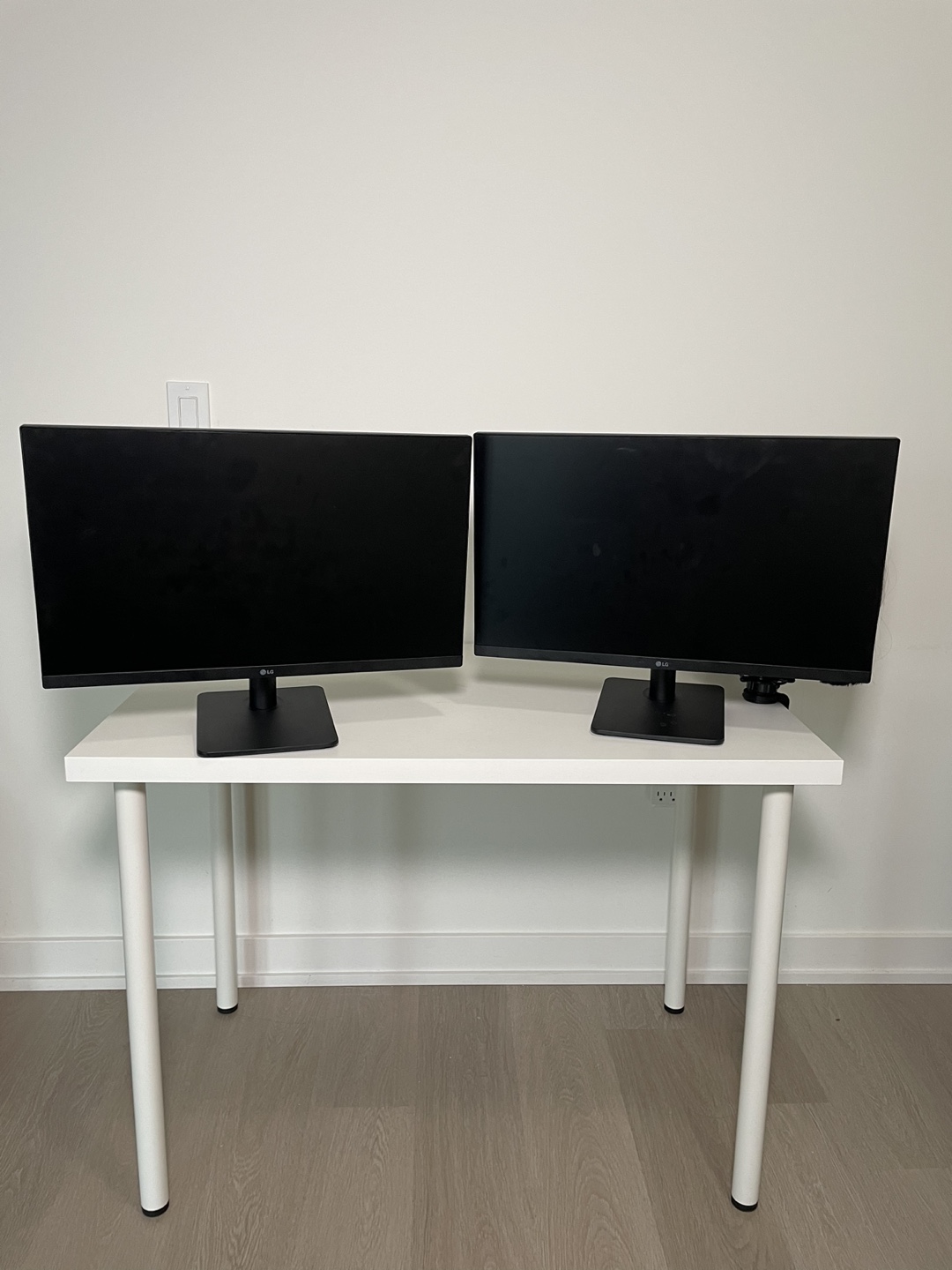 LG 24 inch desktop Monitor. Both $75 each