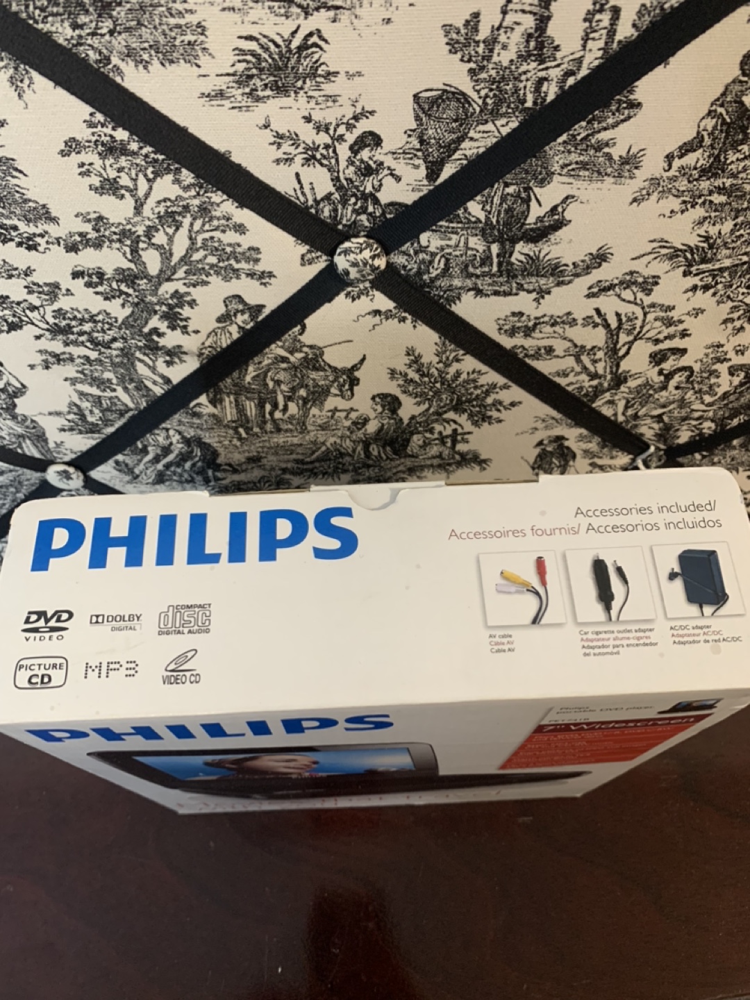 Philips 7" Widescreen Portable DVD Player - photo 5