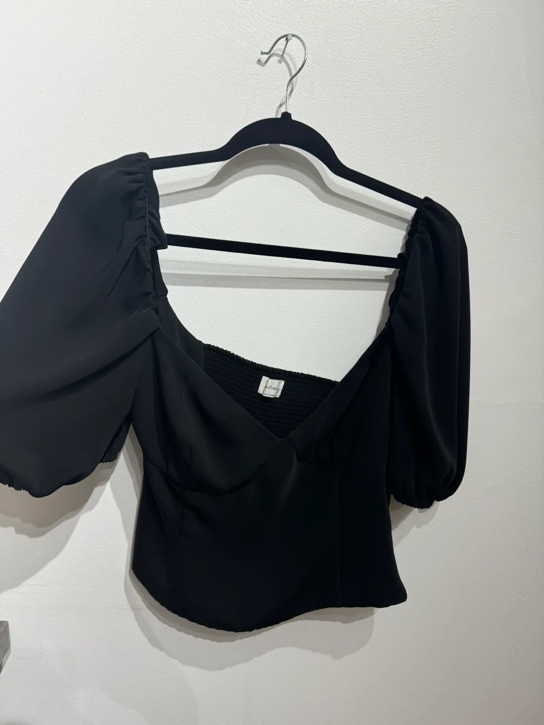 Aritzia Novella Blouse - Black Puff Sleeve Top - L image indicator(5)
