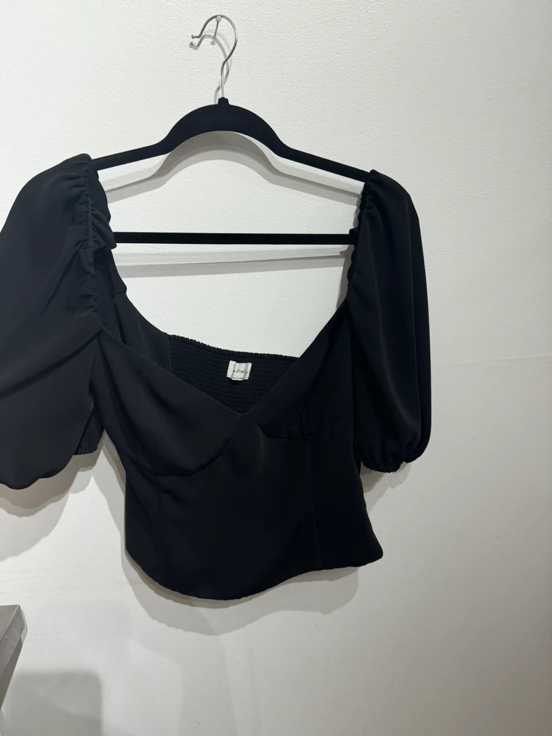 Aritzia Novella Blouse - Black Puff Sleeve Top - L image indicator(3)
