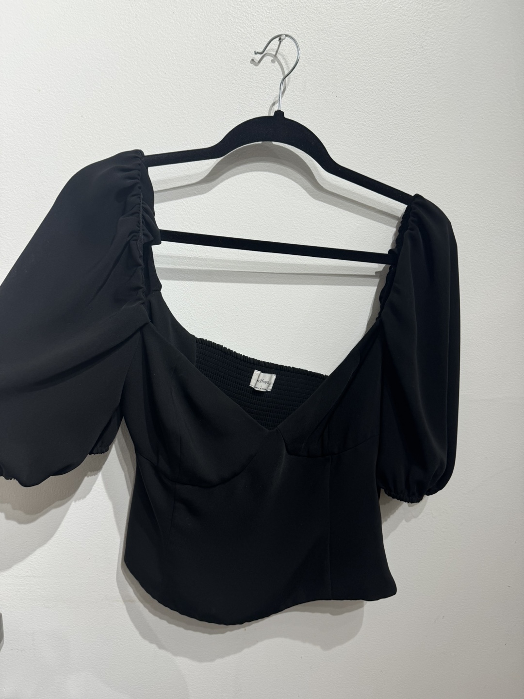 Aritzia Novella Blouse - Black Puff Sleeve Top - L - photo 4
