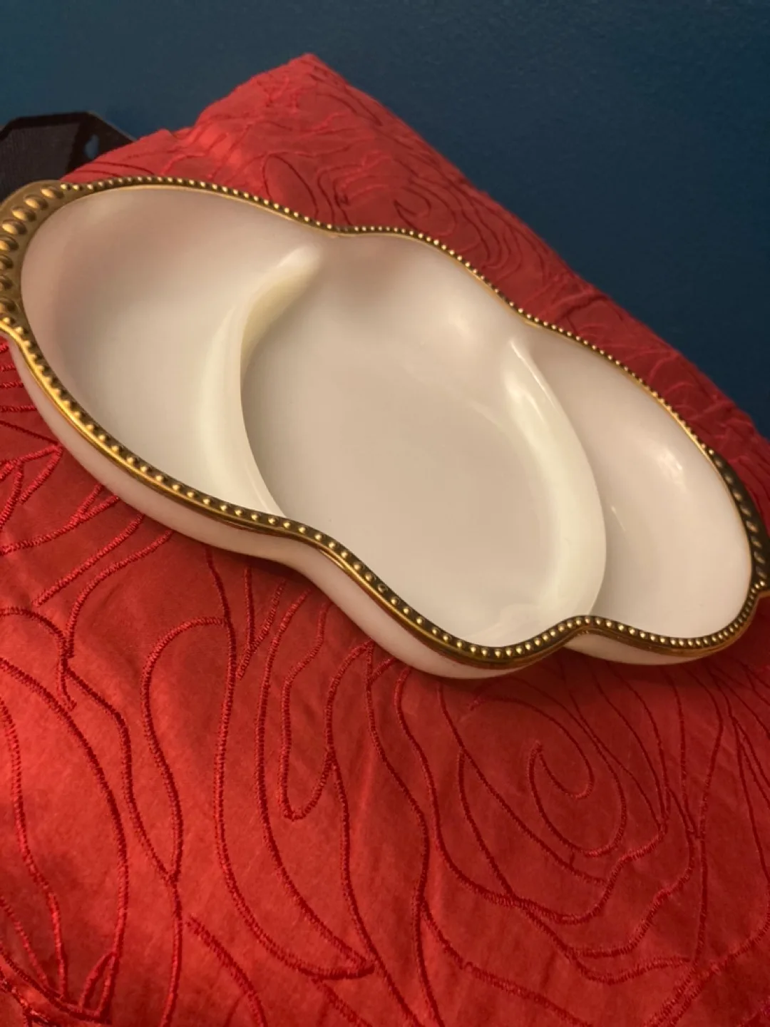 Vintage Divided Serving Dish# free cycle image indicator(2)