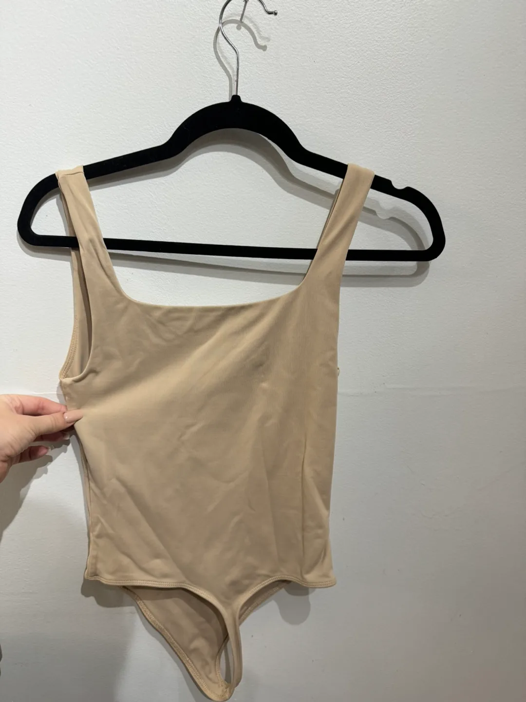 Aritzia Babaton Contour Squareneck Bodysuit image indicator(5)