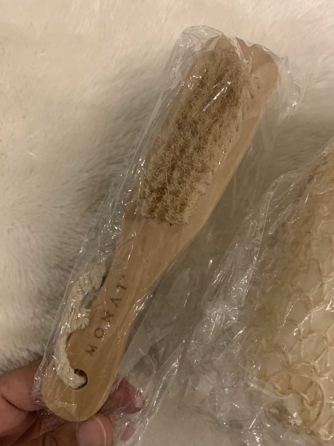 MOnat Bath Brush and Loofah Set