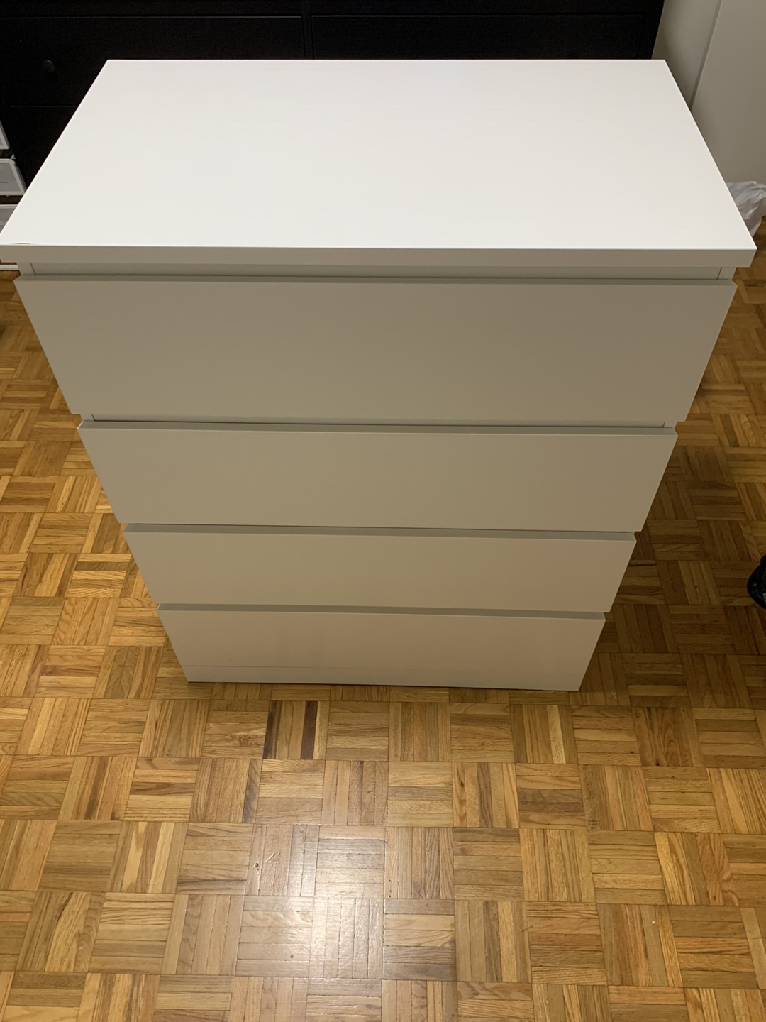 MALM 4-drawer dresser - photo 2