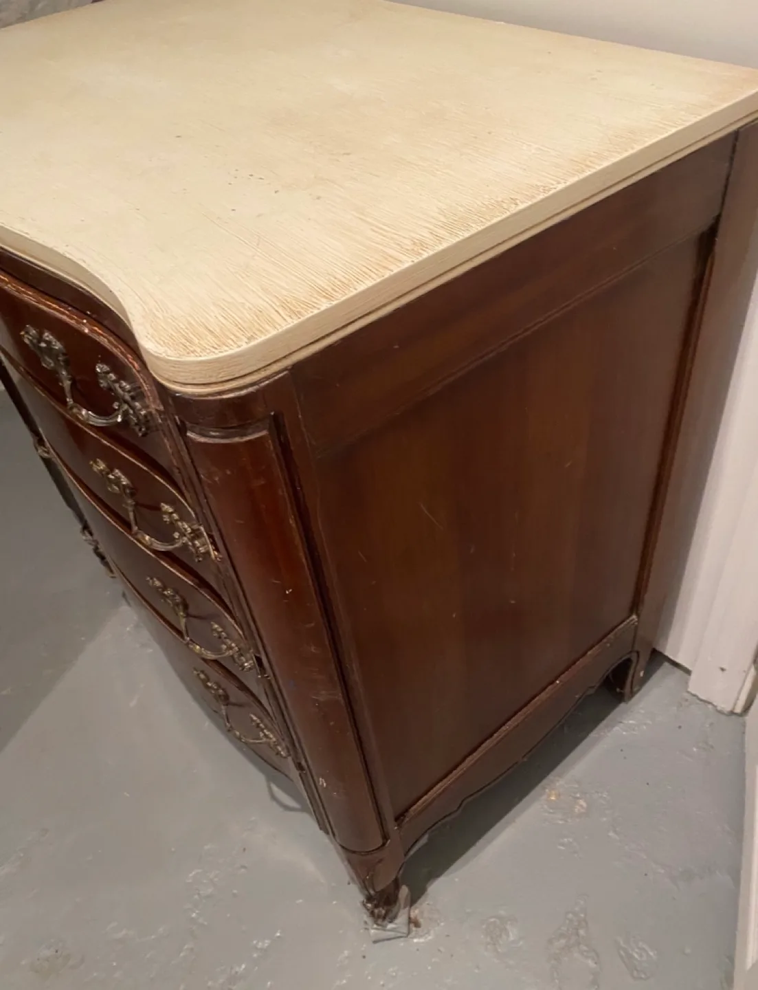 TODAY ONLY!!!vintage solid wood dresser w/antiqued top image indicator(3)