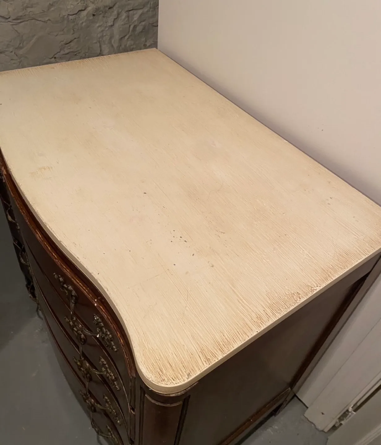 TODAY ONLY!!!vintage solid wood dresser w/antiqued top image indicator(4)