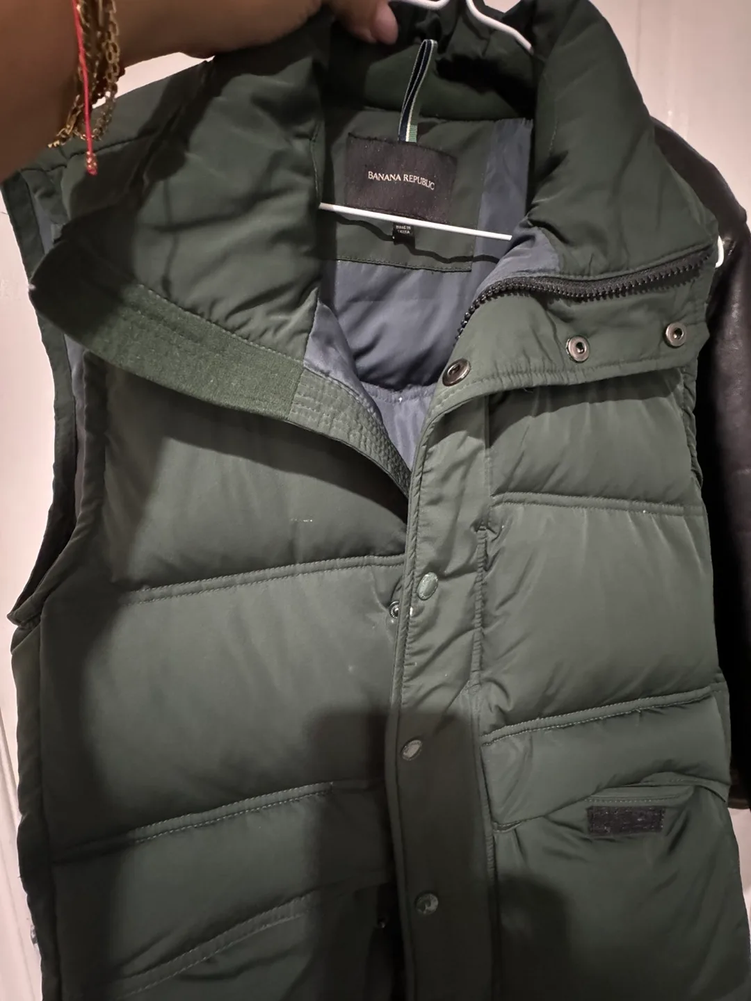 Banana Republic Green Puffer Vest thumbnail