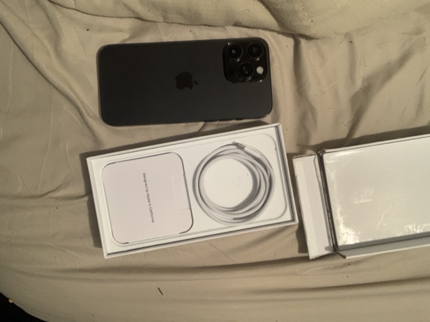 iPhone 12 Pro Max - photo 3