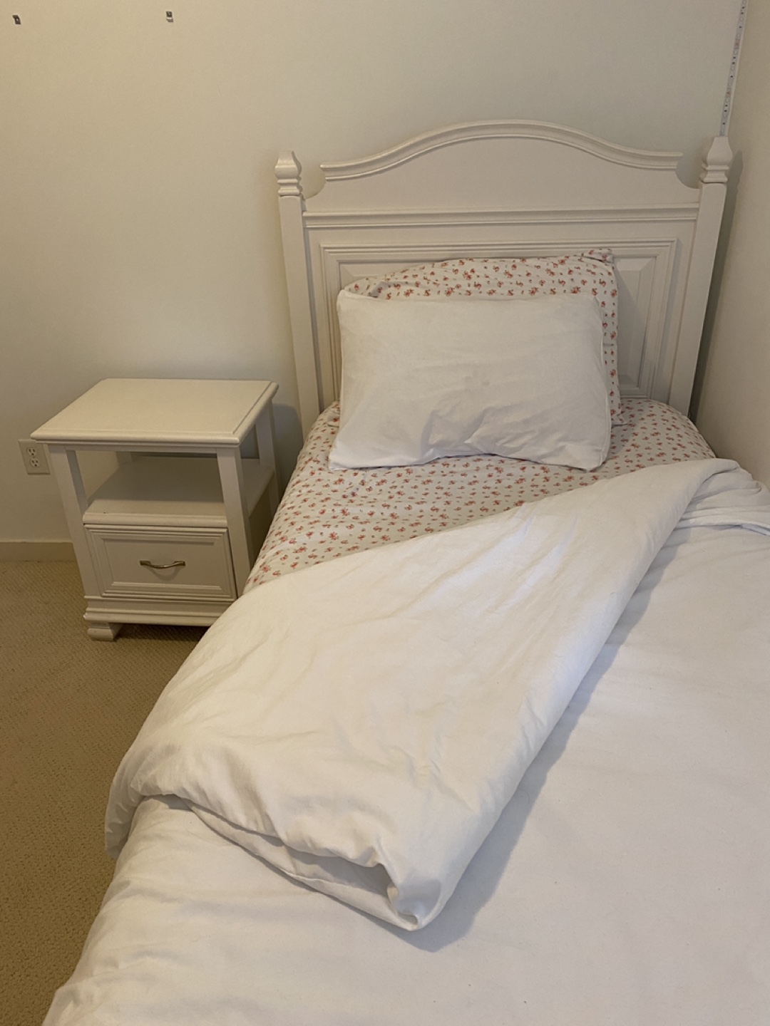 Cafe kid bed discount