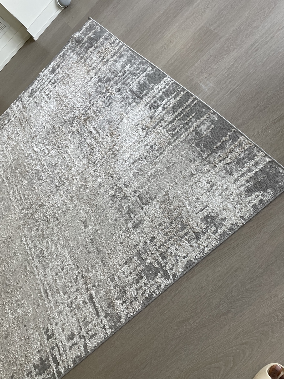 Modern Grey and White Area Rug - photo 5