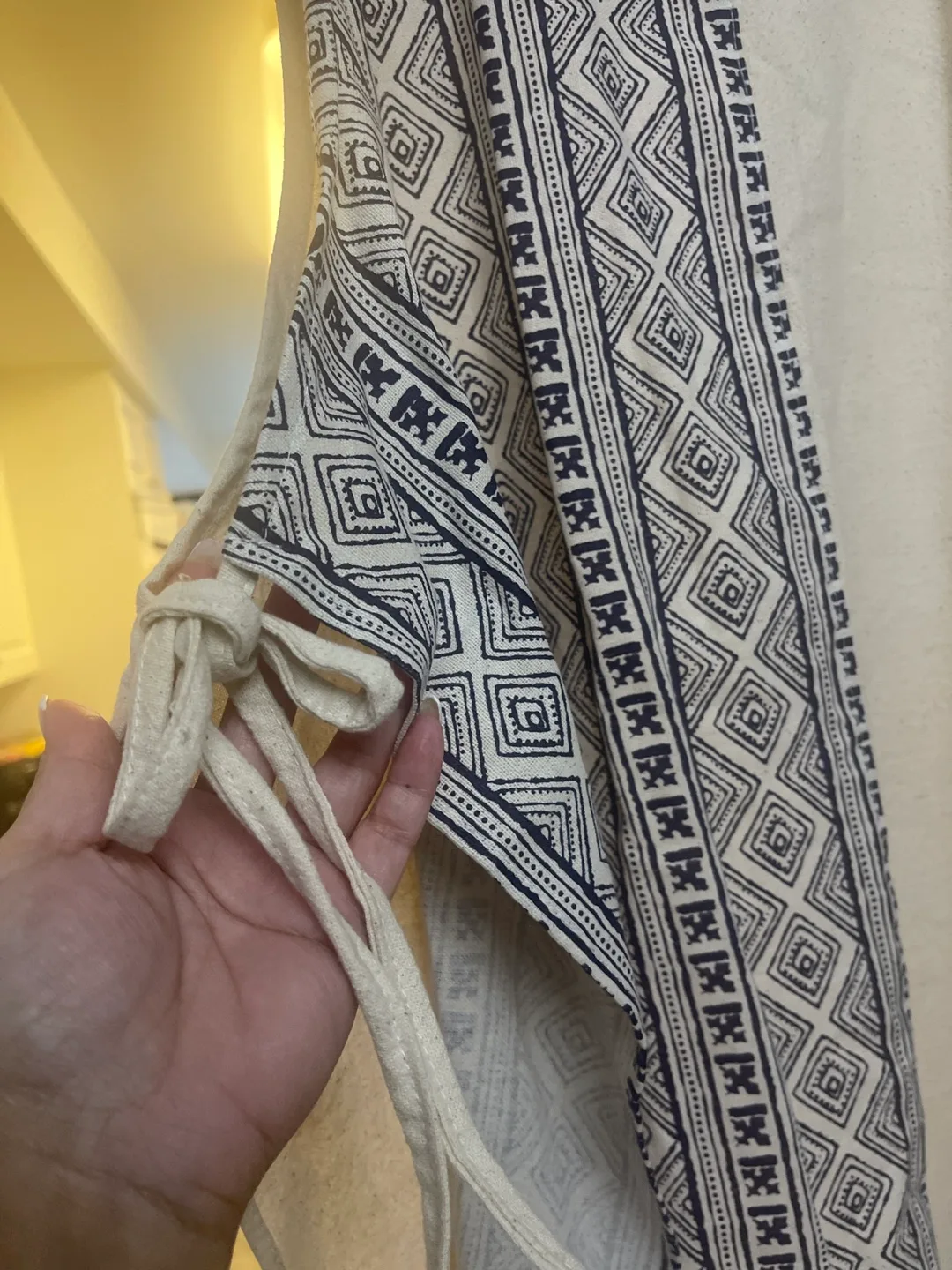 White & Blue Geometric Print Sleeveless Top image indicator(2)