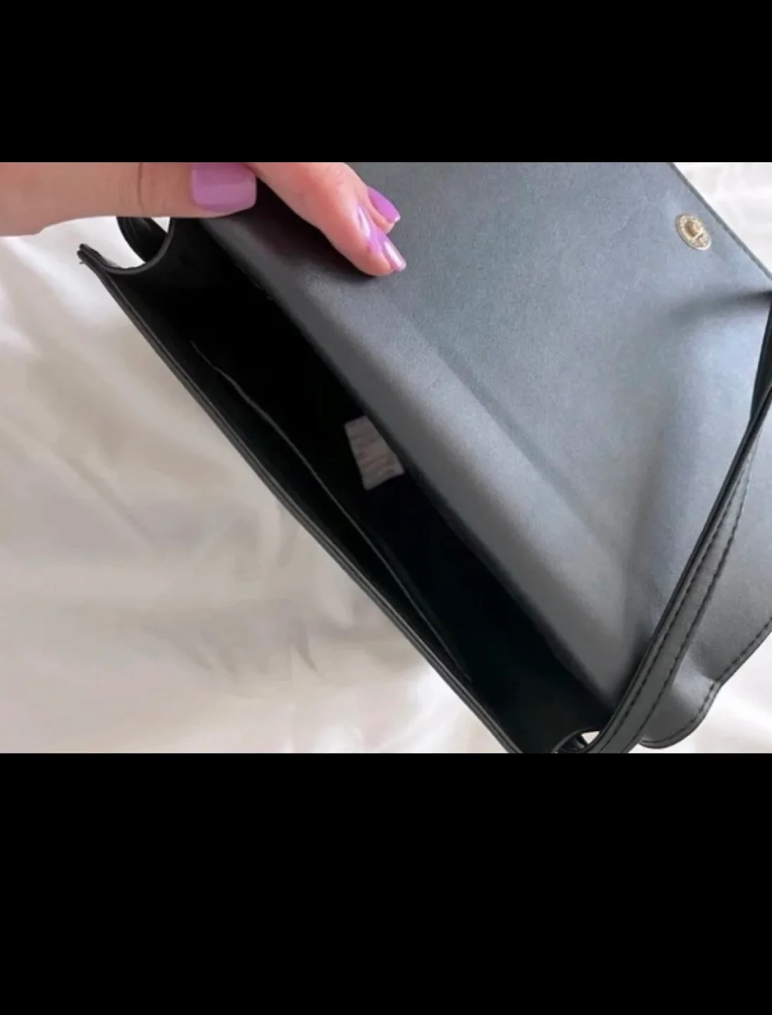 Black and White crossbody purse (Final Price) image indicator(4)