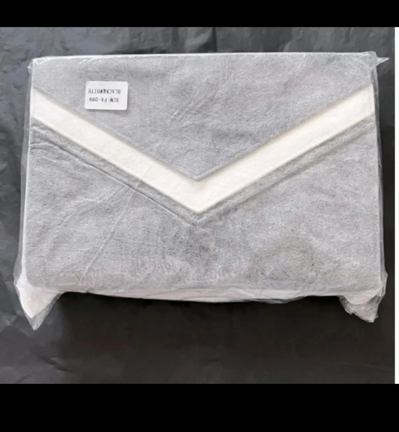 Black and White crossbody purse (Final Price) image indicator(6)