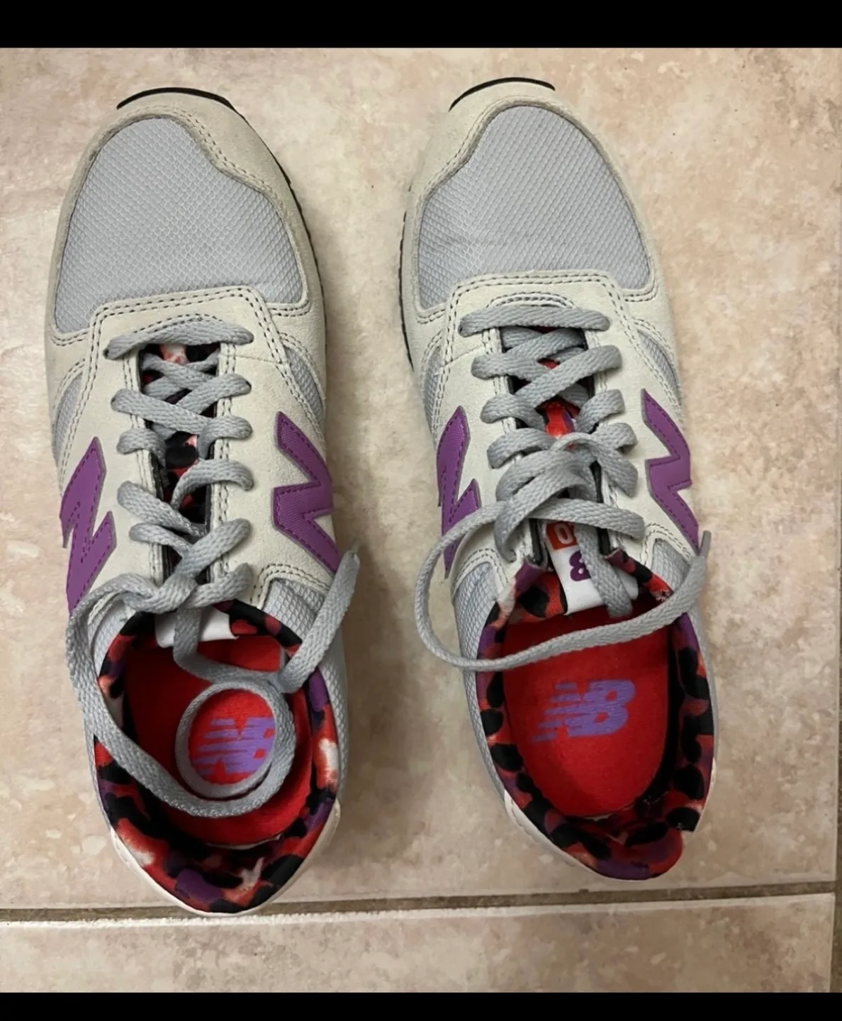 New Balance Women's Running Shoes Size 6.5( Final Price) image indicator(2)