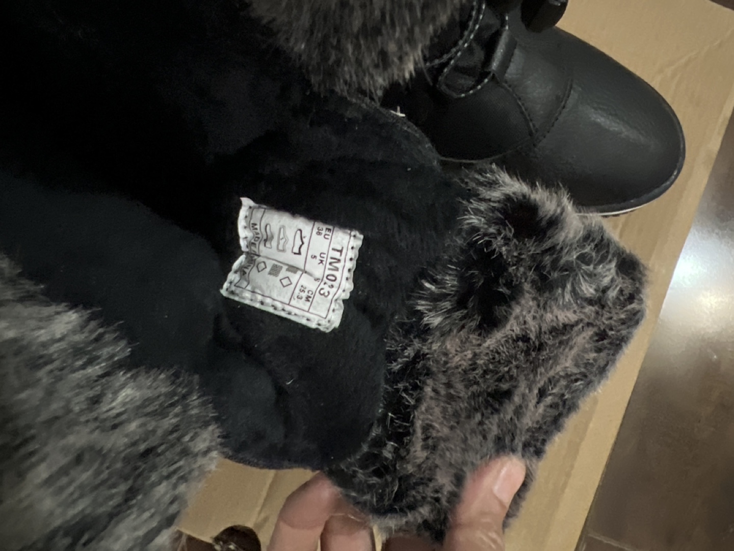 Tiestra Winter Boots - photo 3