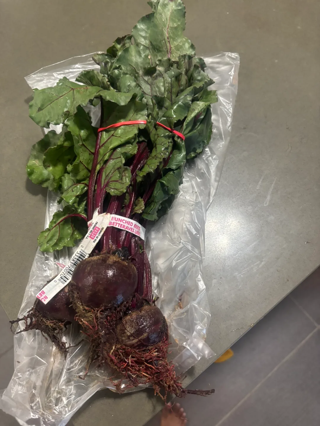 Bunch of beets thumbnail