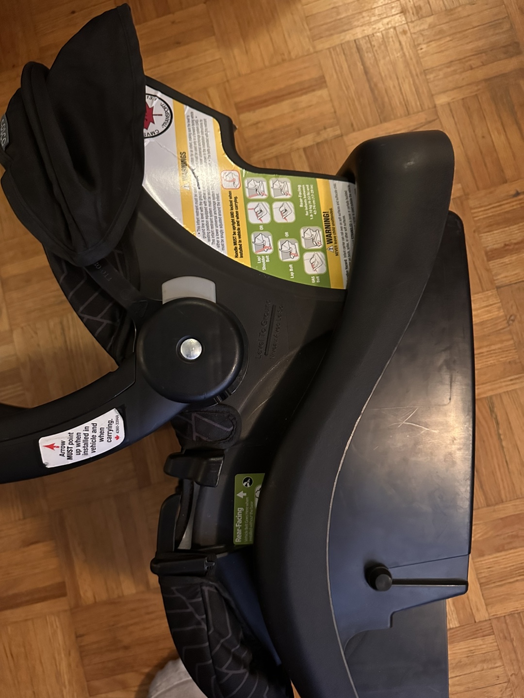 Car seat and base - photo 2