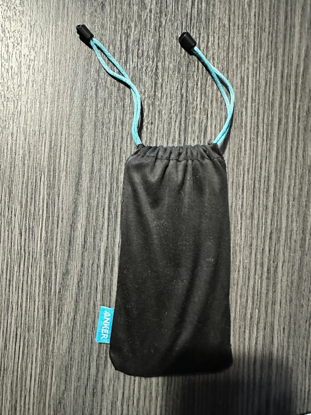 Anker PowerCore Slim 10000 Portable Charger image indicator(2)