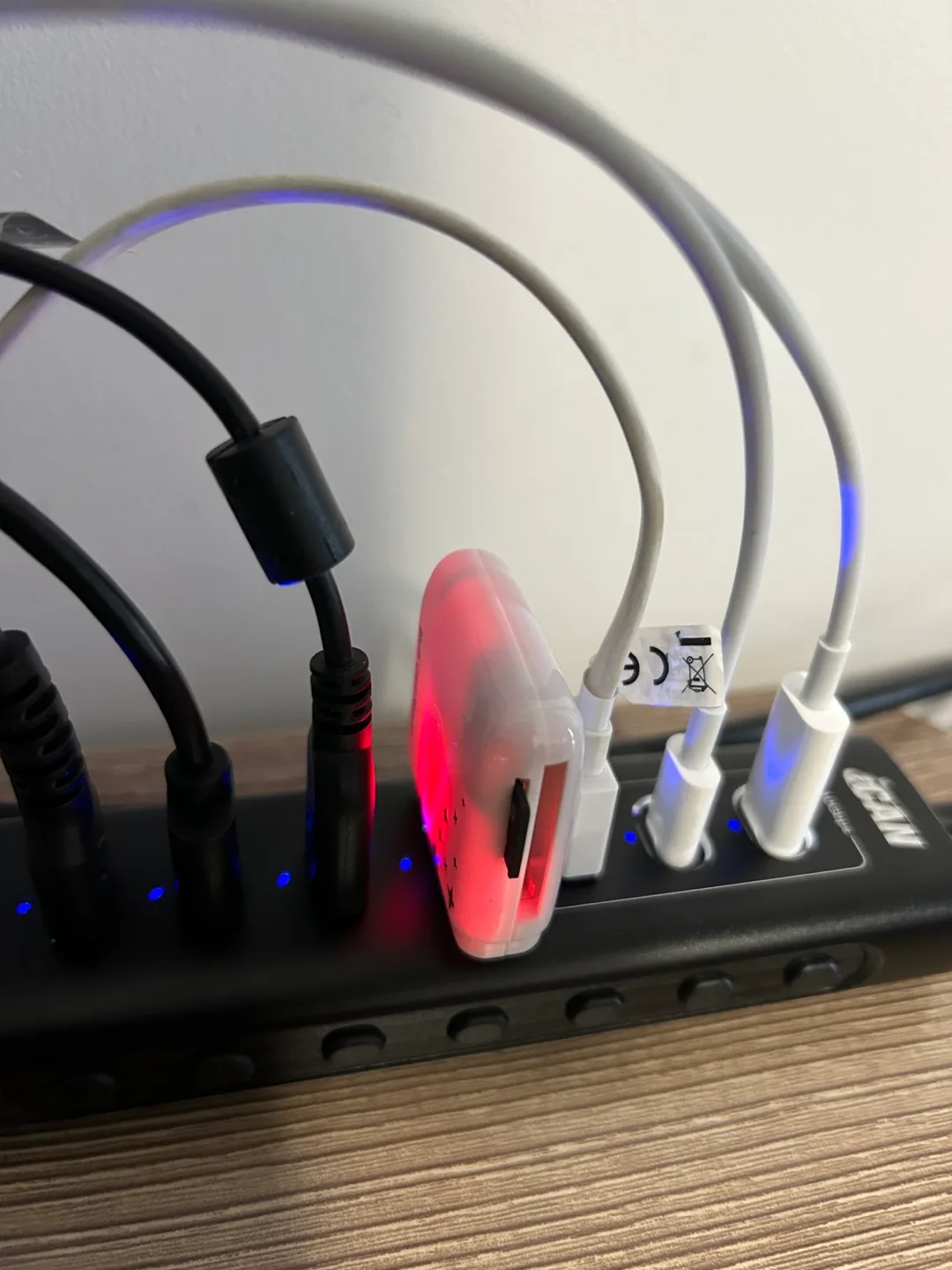 Brand new Multi Card Reader image indicator(5)